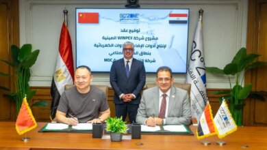 رئيس اقتصادية قناة السويس يشهد توقيع عقد مشروع "WINPEX" الصينية لإنتاج أدوات الإضاءة بالمطور الصناعي MDC بالسخن