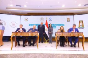  توقيع 5 بروتوكولات تعاون بين التضامن ومحافظة الوادى الجديد لإقامة مشروعات تنموية