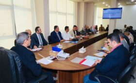 محافظ السويس يعقد إجتماع لجنة البت لتقنين أوضاع الأراضي والمباني