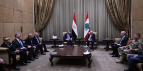 لدى وصوله إلى العاصمة اللبنانية بيروت