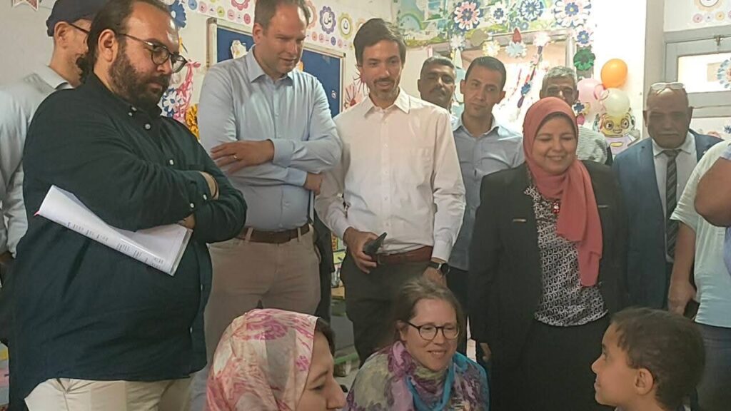 إدارة القوصية التعليمية تستقبل وفداً ألمانياً رفيع المستوى لمتابعة سير العملية التعليمية