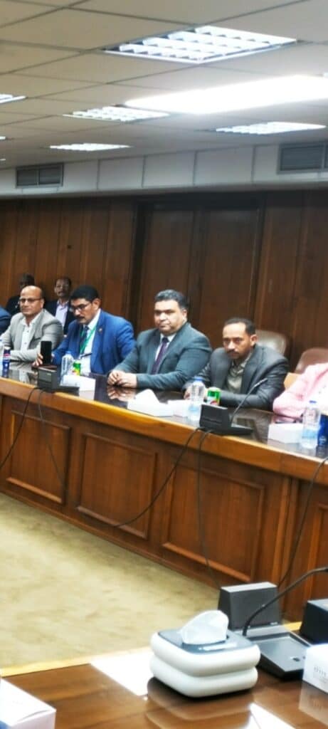 أسامة فواز يحصد المركز الممتاز في دورة إعداد رؤساء المدن