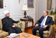 وزير الخارجية .. يستقبل وزير الأوقاف 