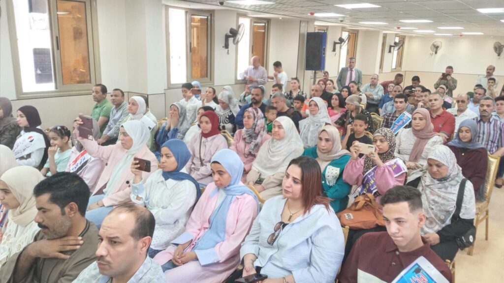 حصاد الجد والاجتهاد: ابن "فزارة" زياد بدر الدين يتلألأ في سماء التفوق بأسيوط