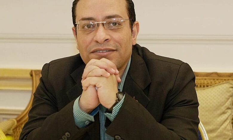 ، الاتصال الهاتفي الذي تلقاه الرئيس عبد الفتاح السيسي من نظيره الأوكراني فولوديمير زيلينسكي، مؤكدًا أن الاتصال يعكس المكانة الدولية المرموقة التي تتمتع بها مصر